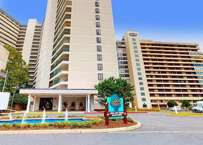 Holiday home Coastal-themed With Balcony Views Pools Tennis & Ac *